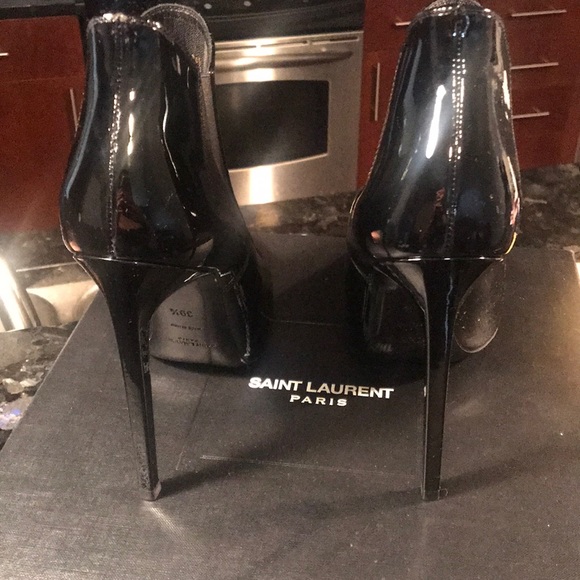 Chelsea Patent booties - Picture 4 of 6